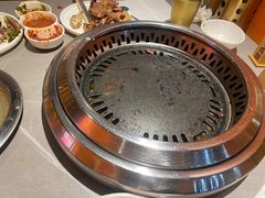 -黑金·寻焰自助百汇·烤肉·火锅(中街店)
