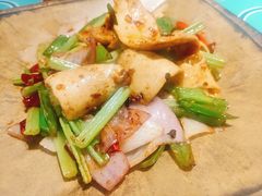 -哈密古丽新疆餐厅(江北融创店)