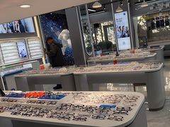 -发茂眼镜·蔡司依视路镜片(镇坪路店)