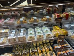 面包甜点陈列柜-盒马鲜生(悠方店)