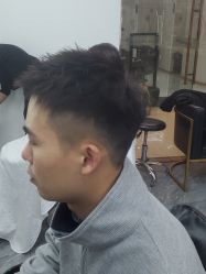 -藤野造型烫染·漂发