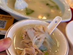 鸭架粉丝白菜豆腐汤-吴记百姓菜馆·北京菜·烤鸭(故宫店)