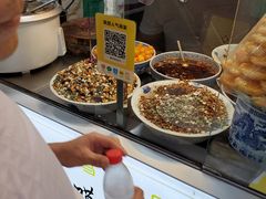 -清真马乐贝腊牛肉蛋黄菜夹馍(马蓉洒金桥店)