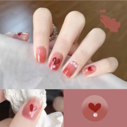 -孔雀手美甲美睫护理