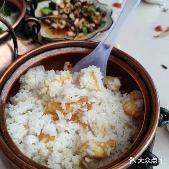 秦记鱼庄·铜锅鱼·石锅鱼