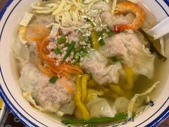 -长人馄饨铺(解放街店)