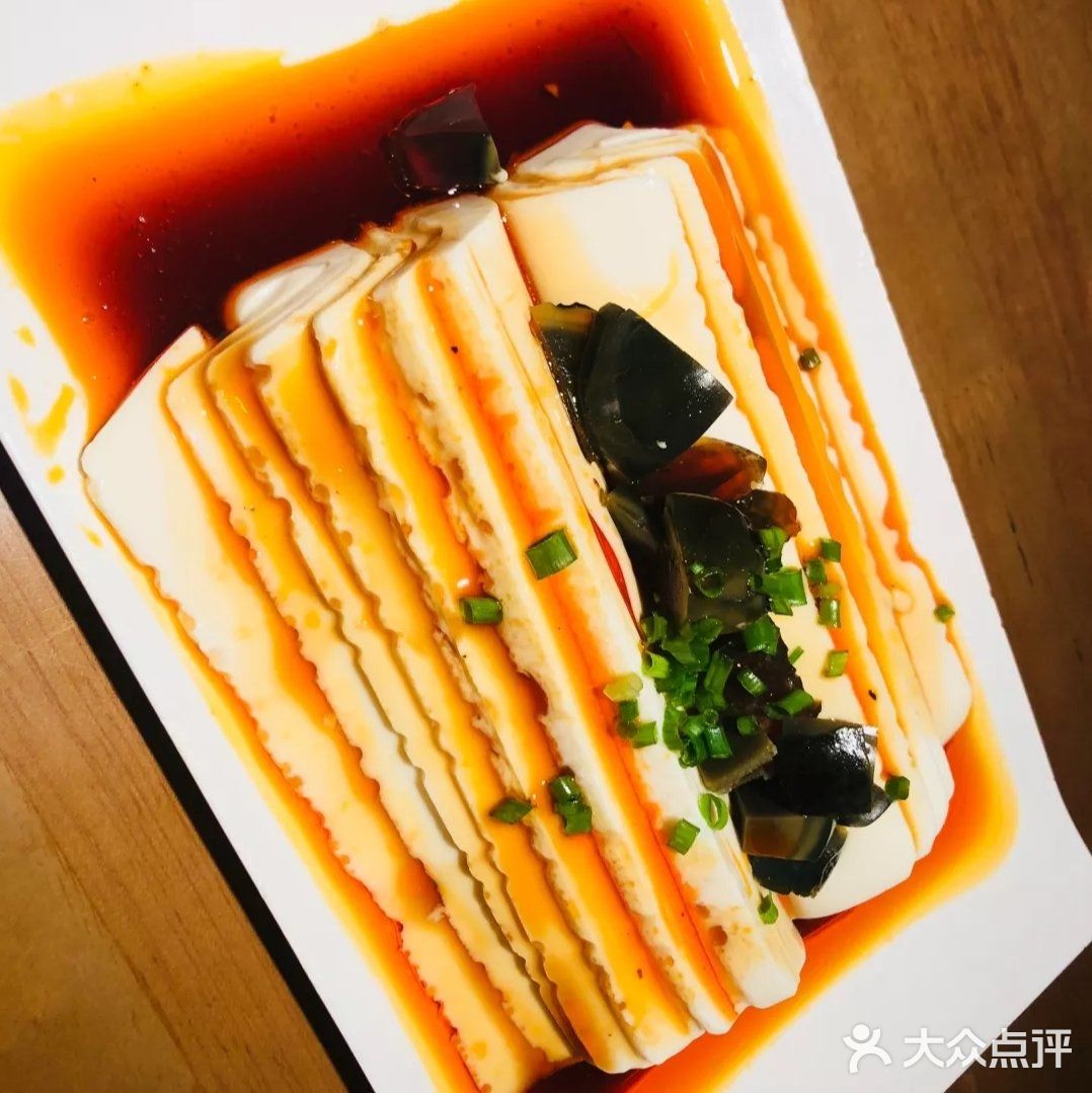 老同学生日，都距离的比较远，就选这个地方吃大米啦