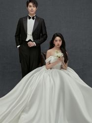 点击看大图 -挪娅婚纱摄影皇家会所