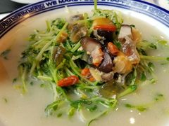 上汤豆苗-禄鼎记·多口味酸菜鱼(侨鑫店)