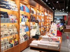 -西西弗书店&矢量咖啡(凯德晶萃广场店)