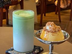 -Café Monson
