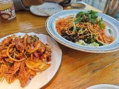 -喝丢一只鞋海鲜烧烤·海肠捞饭(文体街店)