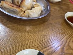 -黄阿姨锅贴大王(万航渡路店)