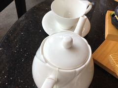 -亚龙湾喜来登·美景台大堂吧