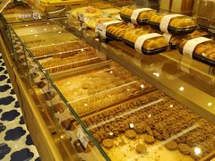 -昆明冠生园·蛋糕·面包(朗悦湾店)