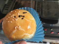 -三三烘焙坊(滨江店)