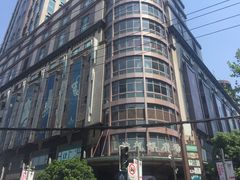 -梅龙镇广场