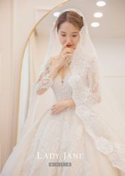 点击看大图 -Lady Jane高端婚纱礼服馆