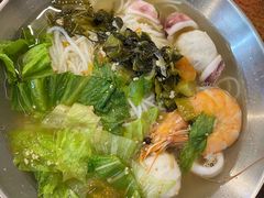-周记蟹仔粉(侨港风情街店)