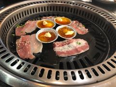 -炙忧烤肉屋(中国铁建广场店)