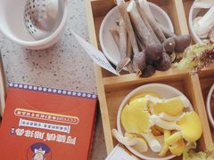 -阿婆情腊排骨火锅(金虹路店)