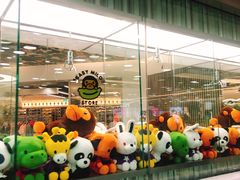 店内环境-AAPE BY A BATHING APE(时代广场店)