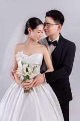 -光明婚纱摄影(建设路店)