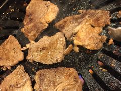 -炼火烤肉店