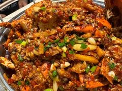 -凤凰路何眼镜香辣蟹(花果园店)