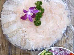 -官塘陈记鱼生·潮汕砂锅粥·牛肉火锅(潮枫路总店)