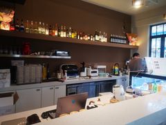 -Fridi Patisserie Cafe