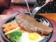 -桉树林A coffee 森林餐厅(三圣乡店)