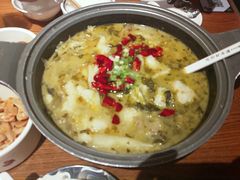 -渝是乎川渝小炒(新世界百货望京店)