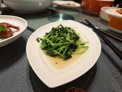 -粤尚腾香居中餐厅(首都机场希尔顿店)