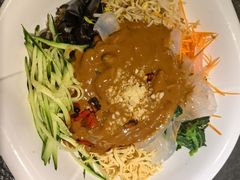 -靠山屯东北农家菜(八龙桥雅苑店)