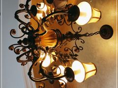 -欧洲房子(宜必思店)