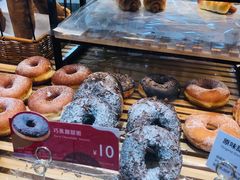 巧克力甜甜圈-面包新语(上地华联店)