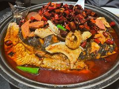 -辣尚瘾·烤鱼·新川菜(牡丹园直营店)