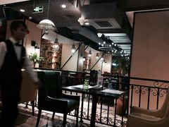 内景-绿茵阁(体育西分店)