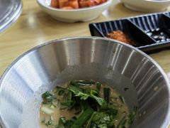 -牛信亭韩国料理·炭火烤肉(紫藤路店)