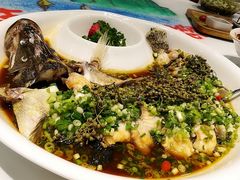 青花椒小葱淋桂鱼-味茂·老船夫1927(东海东路店)