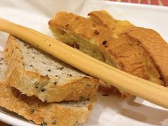 餐前面包棍-安妮意大利餐厅(世贸天阶店)