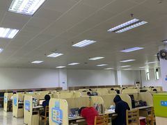 -增城图书馆(荔景大道辅路店)