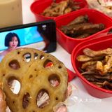 美味暴击❗️吃卤味界顶流鸭舌看顶楼