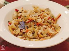 -山明水秀大饭店