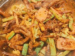 -嘎嘎鸭下巴·爆辣干锅(明教寺店)