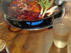 -黄潇洒老火锅(九眼桥宏济巷店)