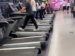 -超鹿运动(五四路恒力城店)