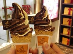 -GODIVA(月星环球港店)