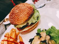 -LUCCA卢卡西班牙海鲜饭(远洋广场店)